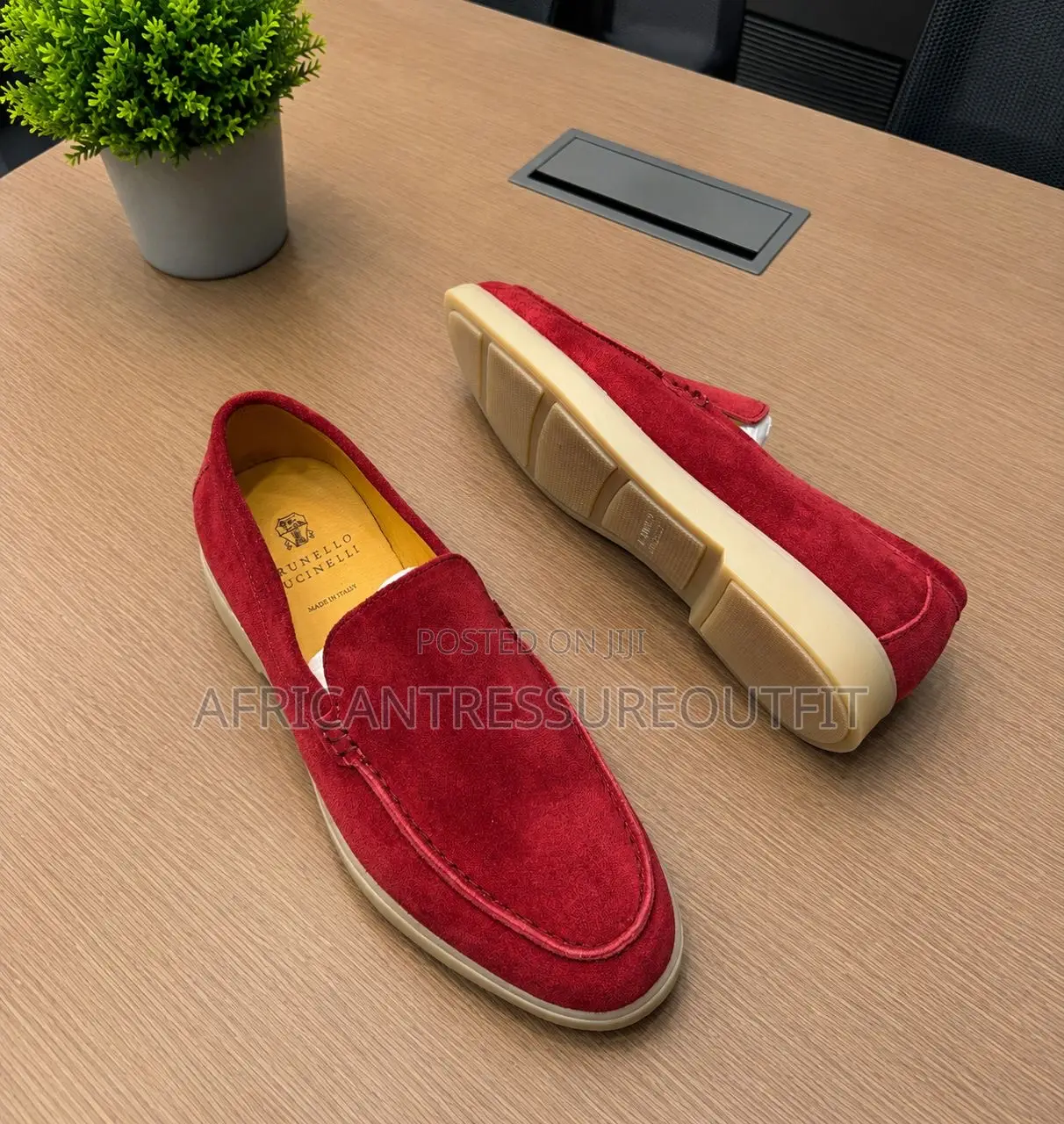 Hugo Boss Loafer Upper Leather Suede Disceet Embossed Logo on Side
