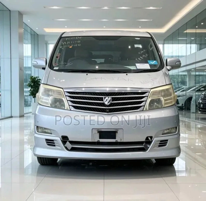 Toyota Alphard 2005 Silver
