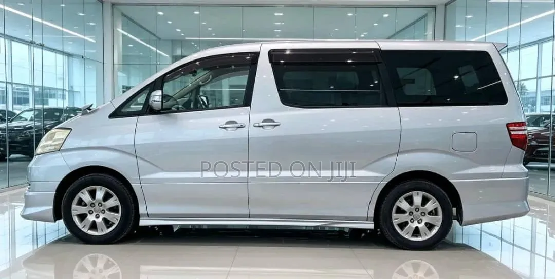 Toyota Alphard 2005 Silver
