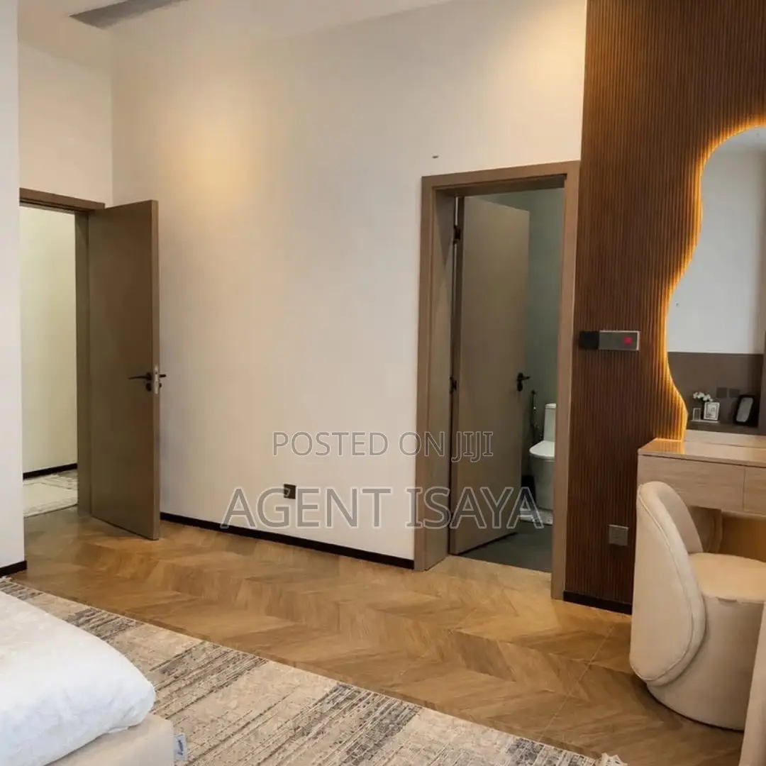 Furnished 1bdrm Penthouse in Oyster Bay for rent