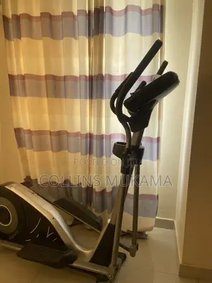 Cross Trainer