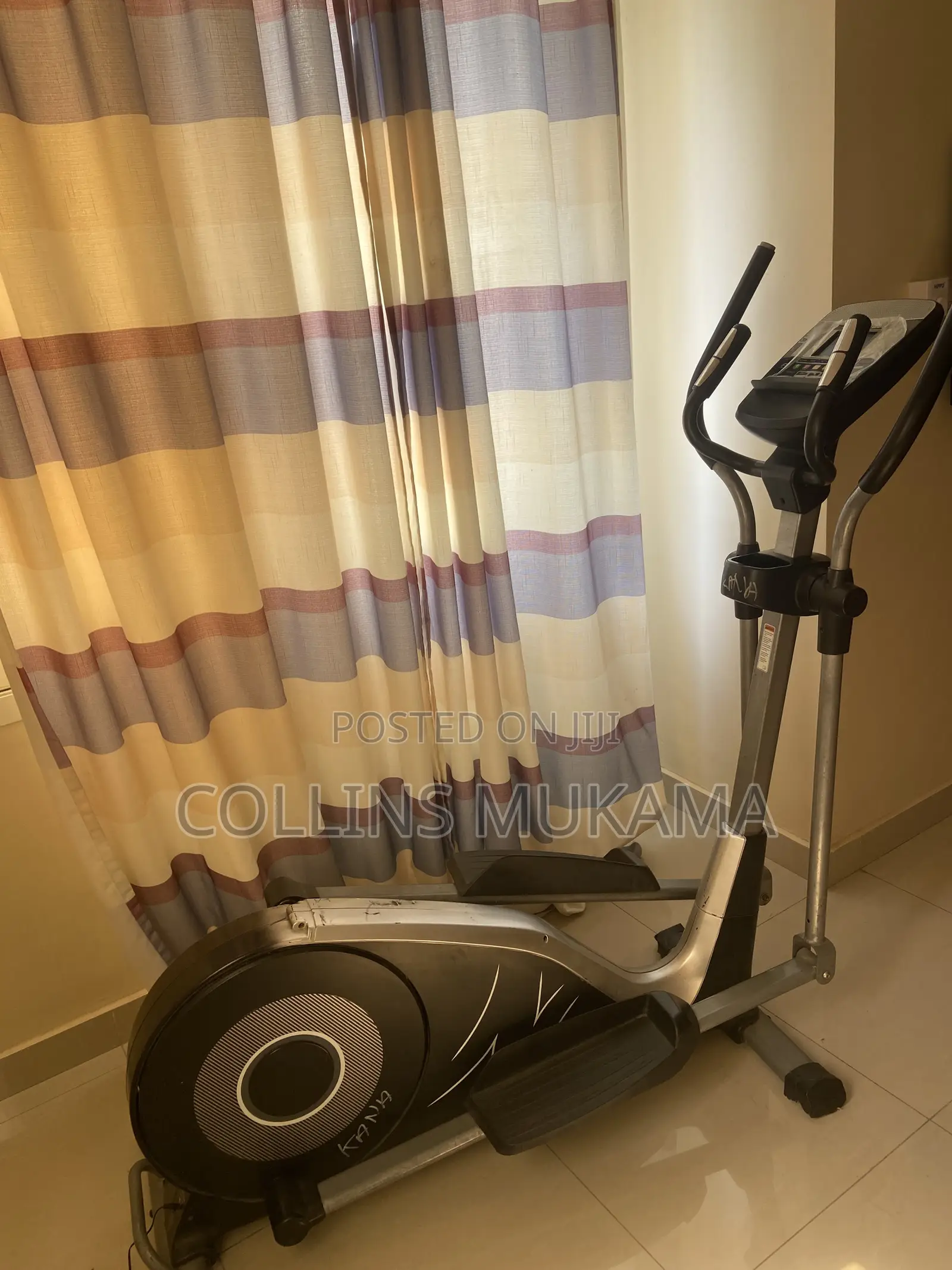Cross Trainer
