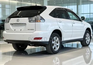 Toyota Harrier 2005 White