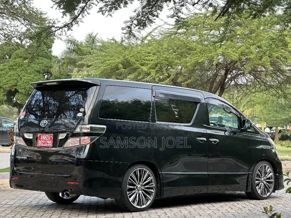 Toyota Alphard 2008 Black
