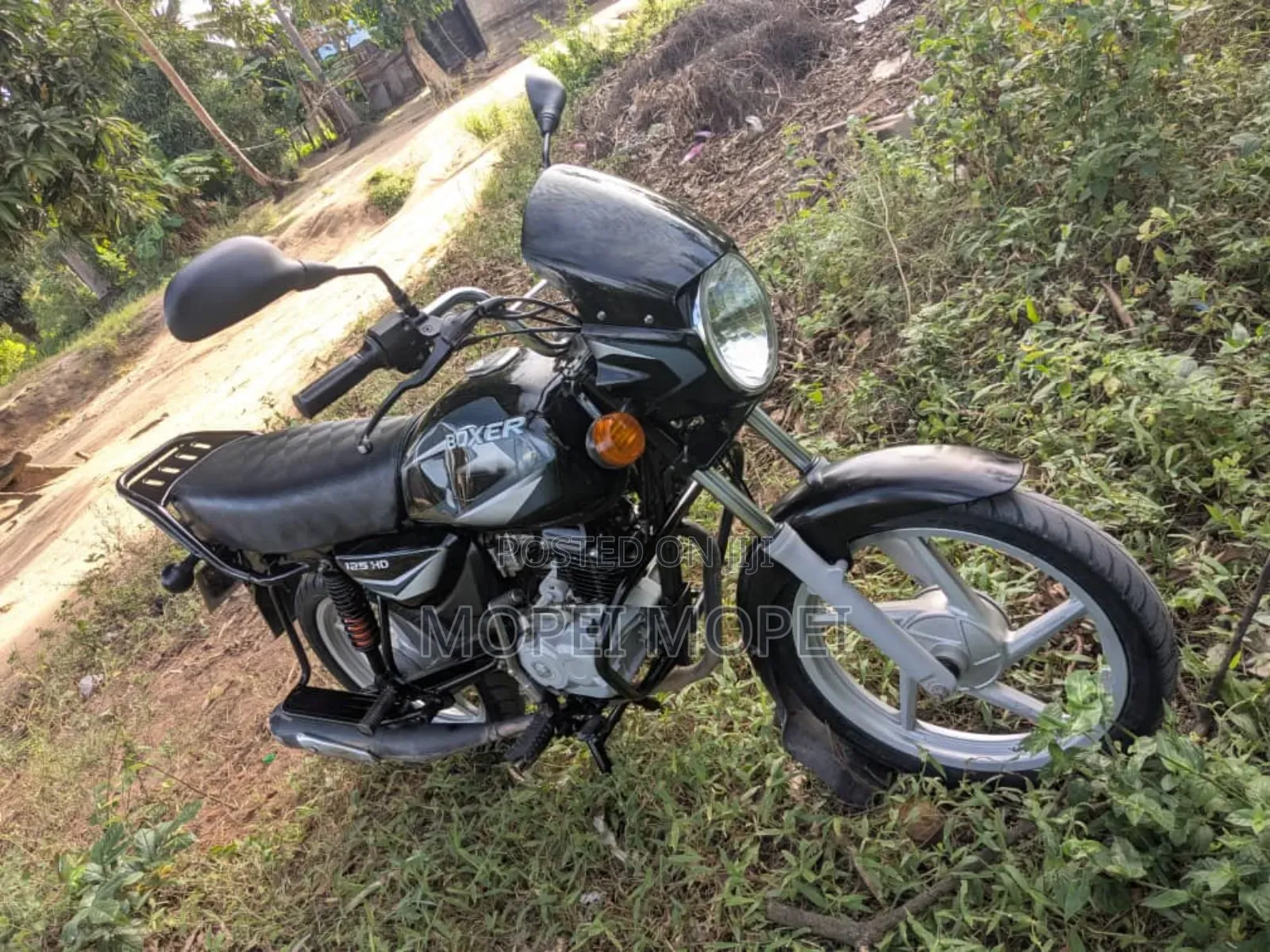 Bajaj Boxer 125 2025 Black