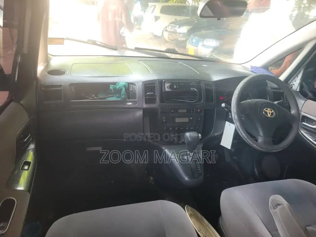 Toyota Corolla Spacio 2003 White