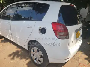 Toyota Corolla Spacio 2003 White