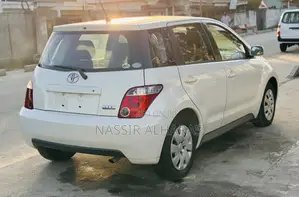 Toyota IST 2005 Pearl