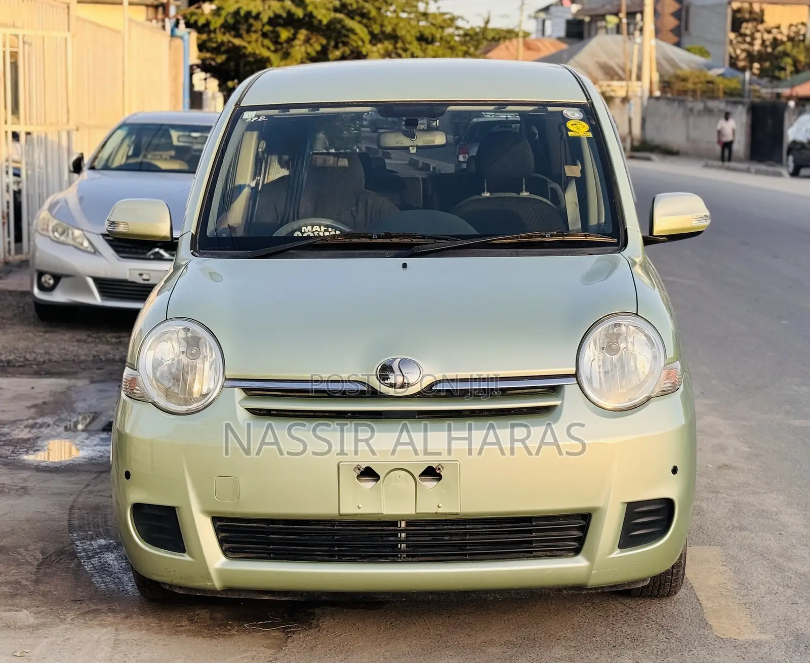 Toyota Sienta 1.5 AWD 2008 Green