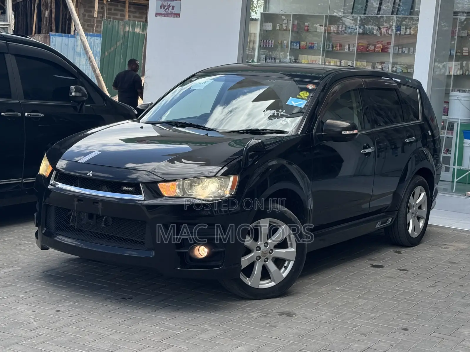 Mitsubishi Outlander 2012 Black