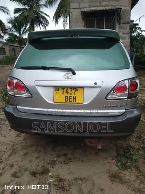 Toyota Harrier 2002 Silver