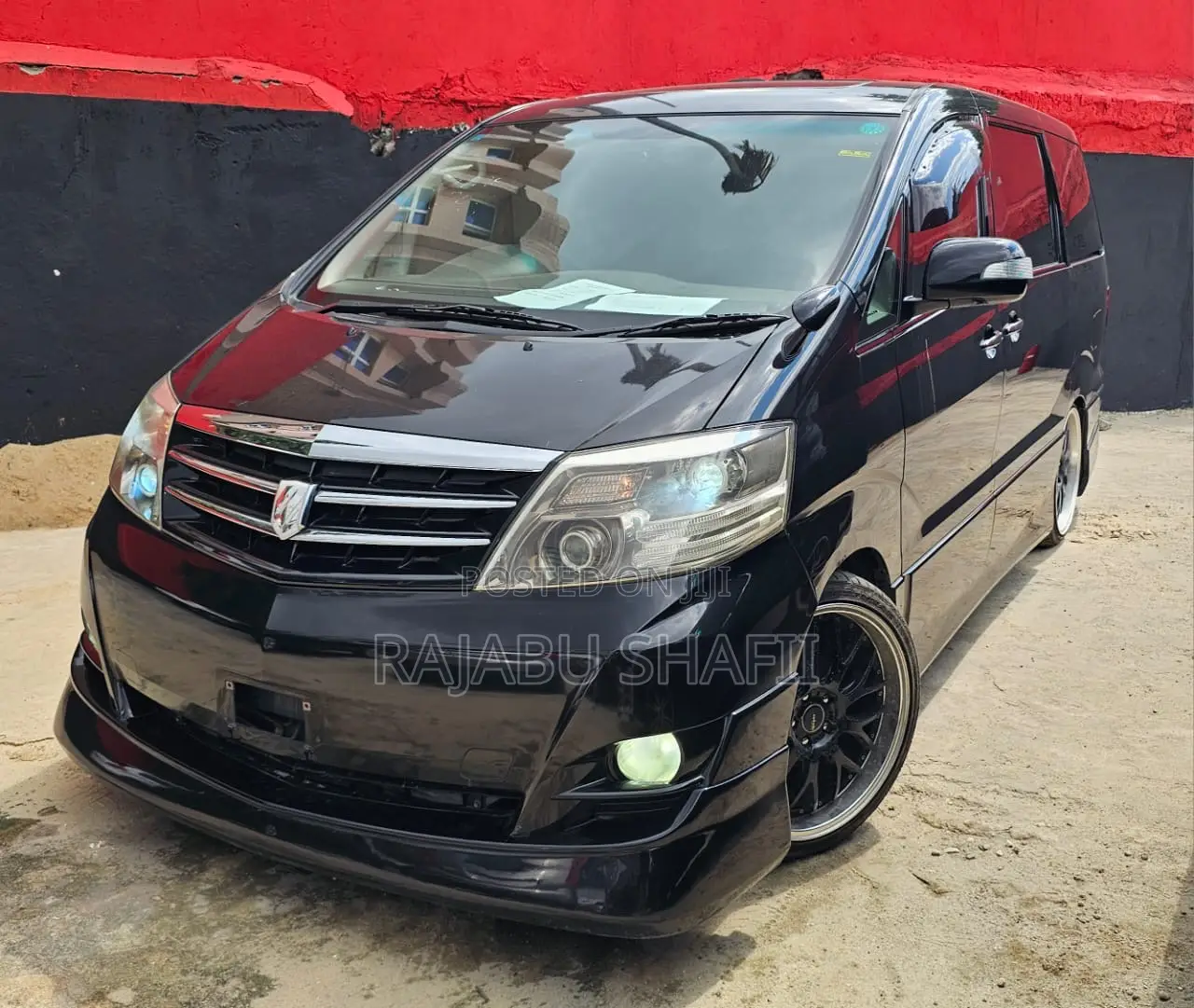 Toyota Alphard 2.4 Petrol FWD 2006 Black