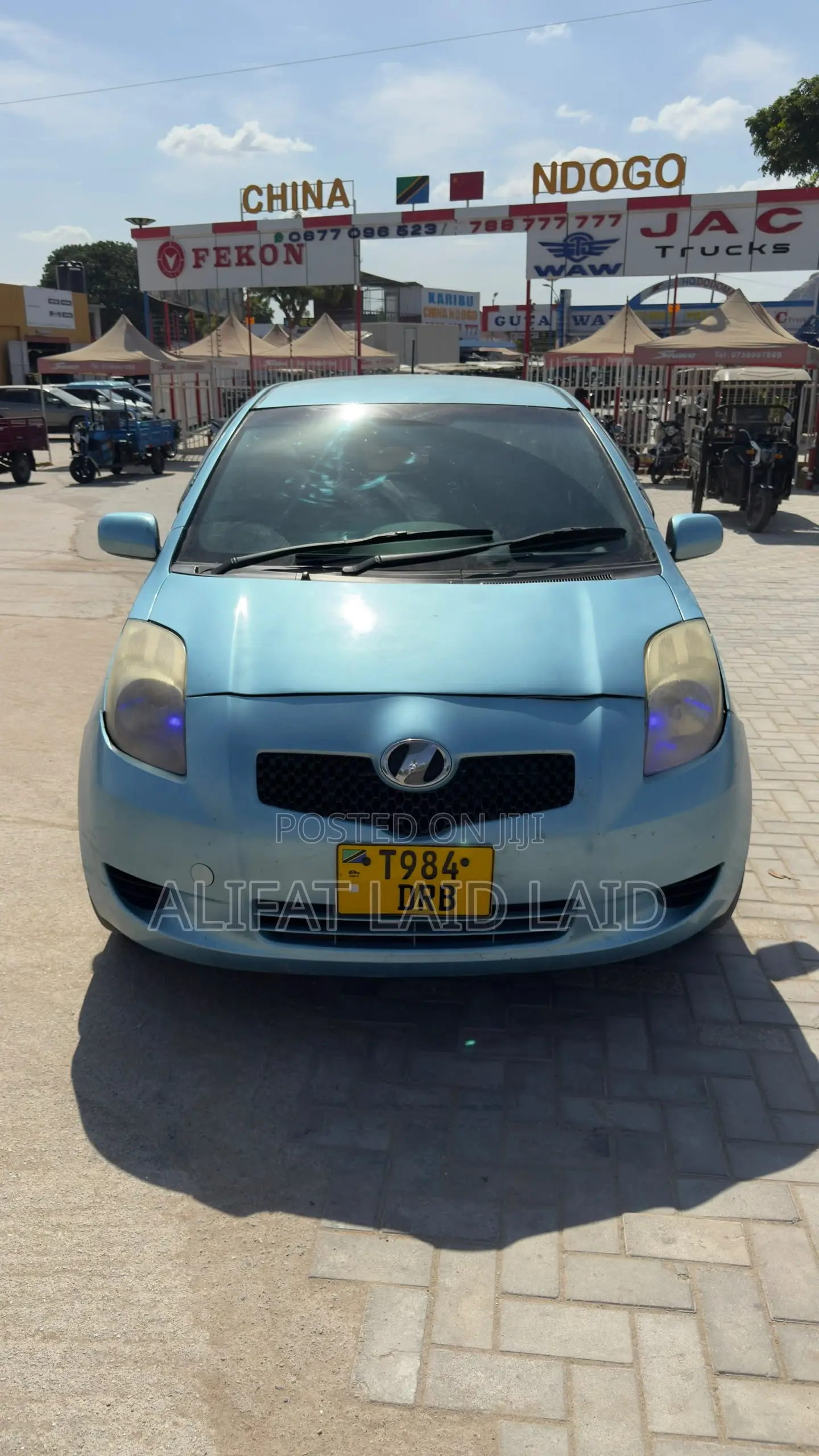 Toyota Vitz 1.3 AWD 5dr 2004 Blue