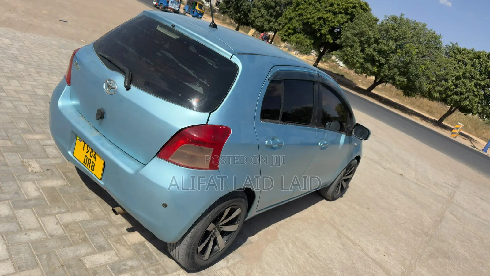 Toyota Vitz 1.3 AWD 5dr 2004 Blue