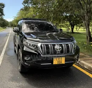 Toyota Land Cruiser Prado 2.7 i 2013 Black