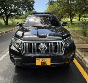 Toyota Land Cruiser Prado 2.7 i 2013 Black