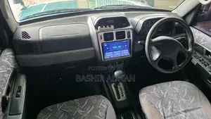 Mitsubishi Pajero 1999 Green