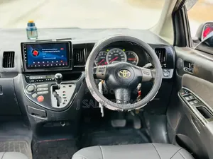 Toyota Wish 2003 Silver