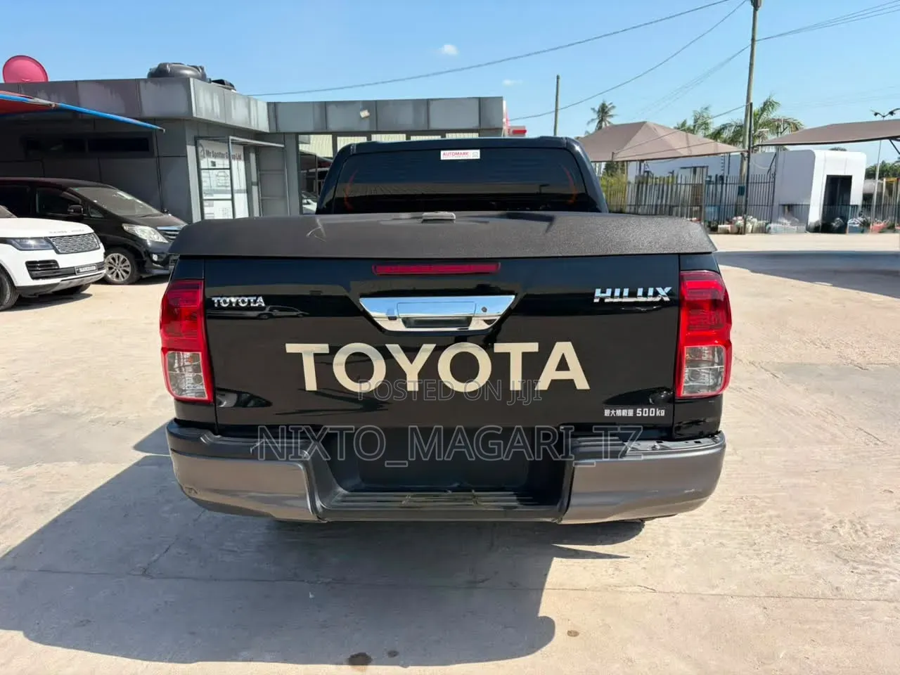 Toyota Hilux 2018 Black