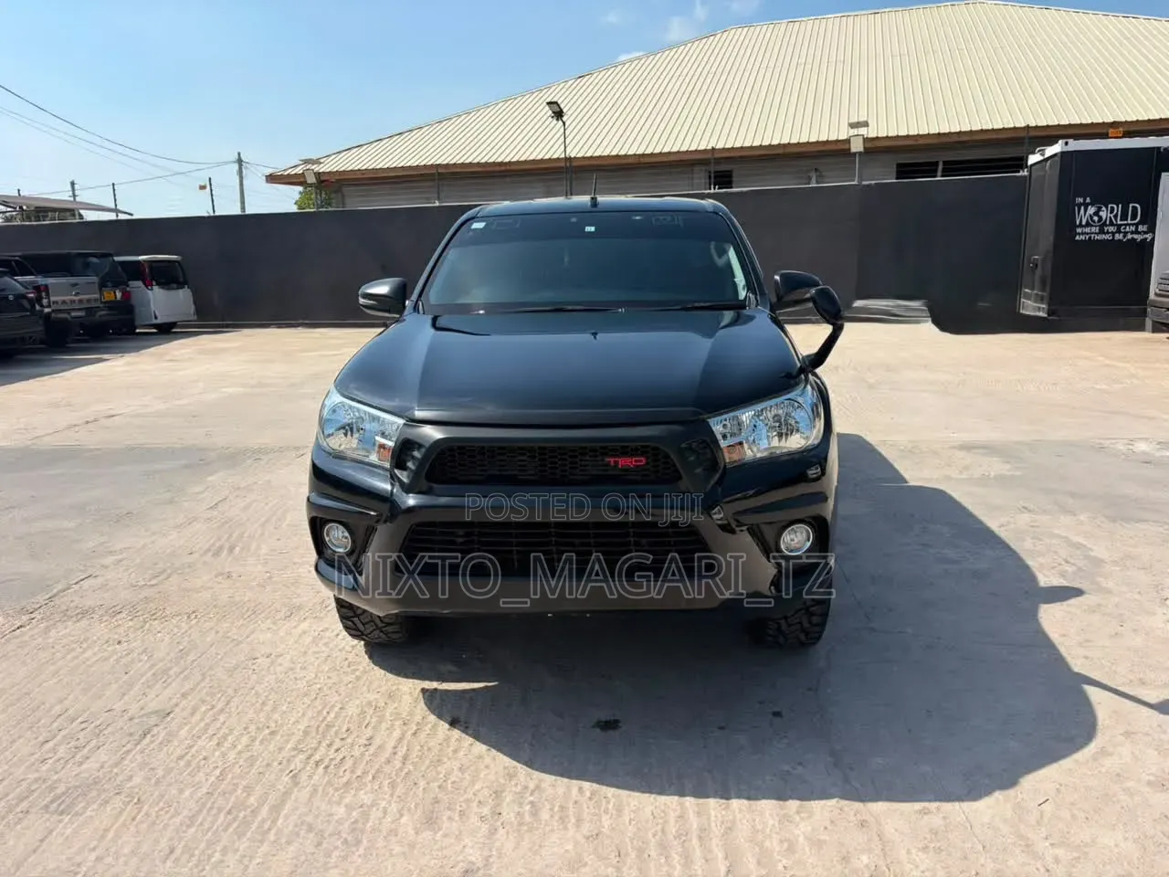 Toyota Hilux 2018 Black