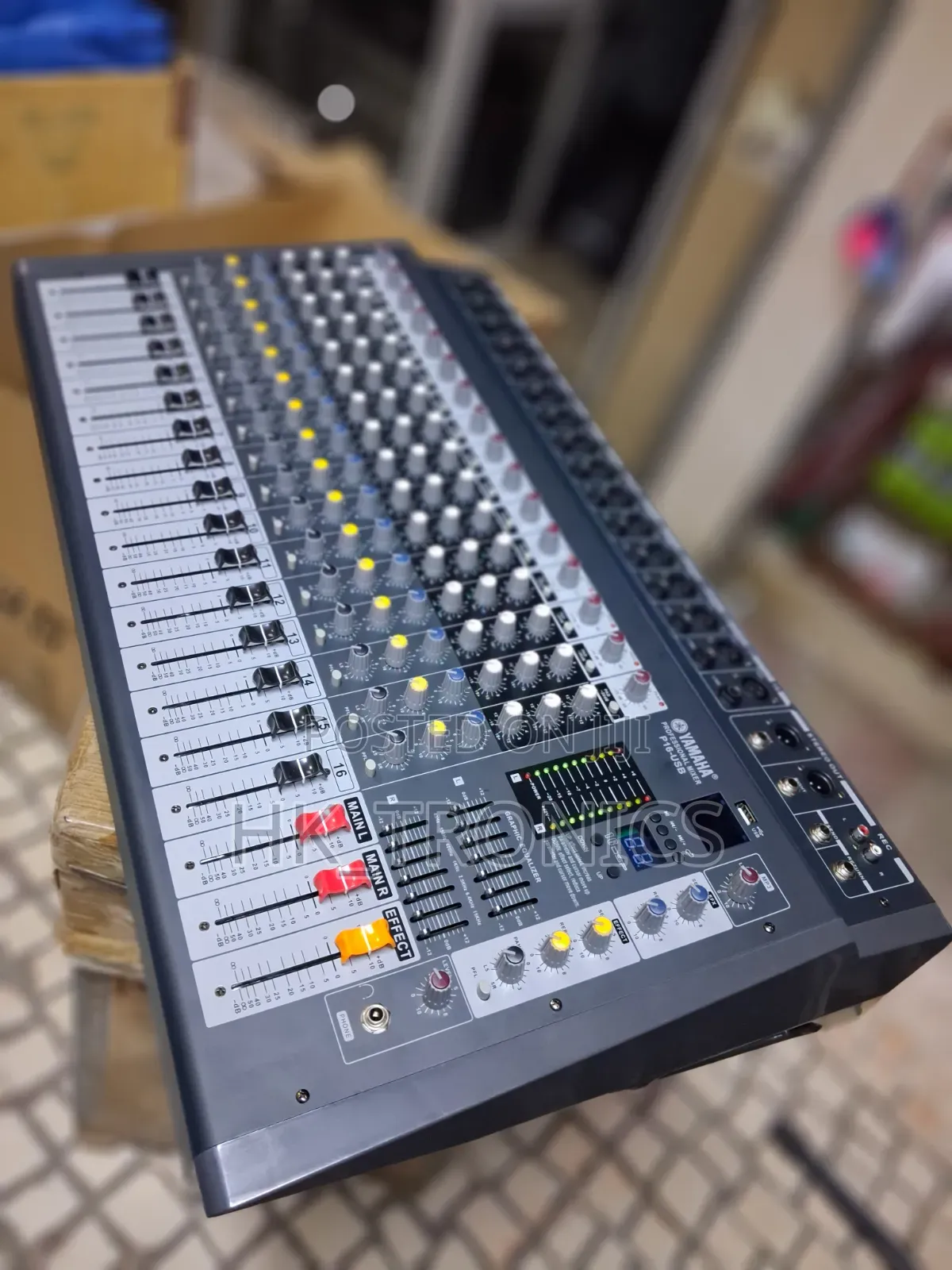 Yamaha Powerd Mixer