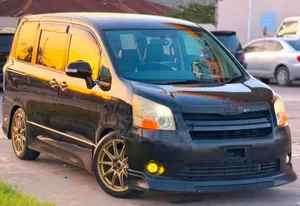 Toyota Noah 2009 Black