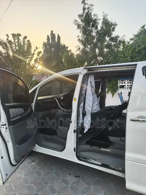 Toyota Alphard 2006 White