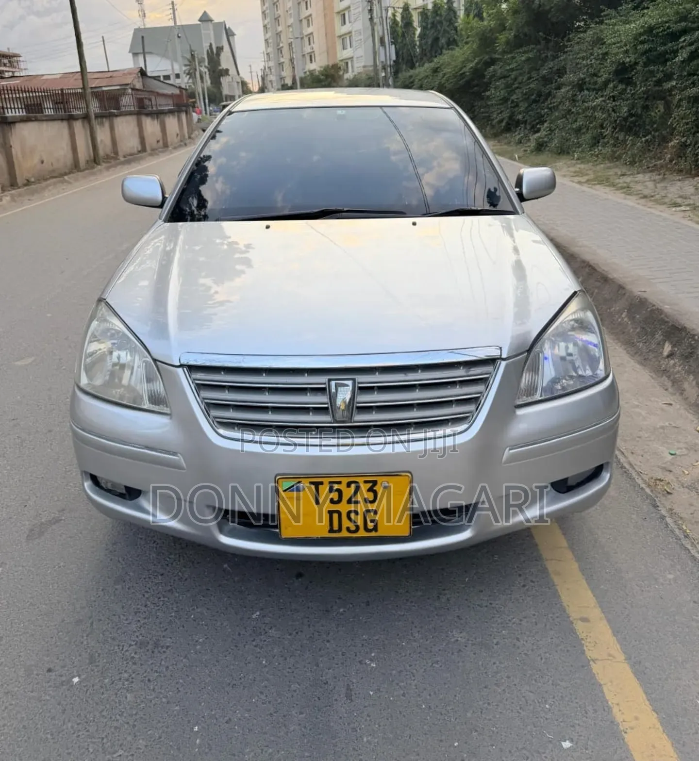 Toyota Premio 2005 Silver
