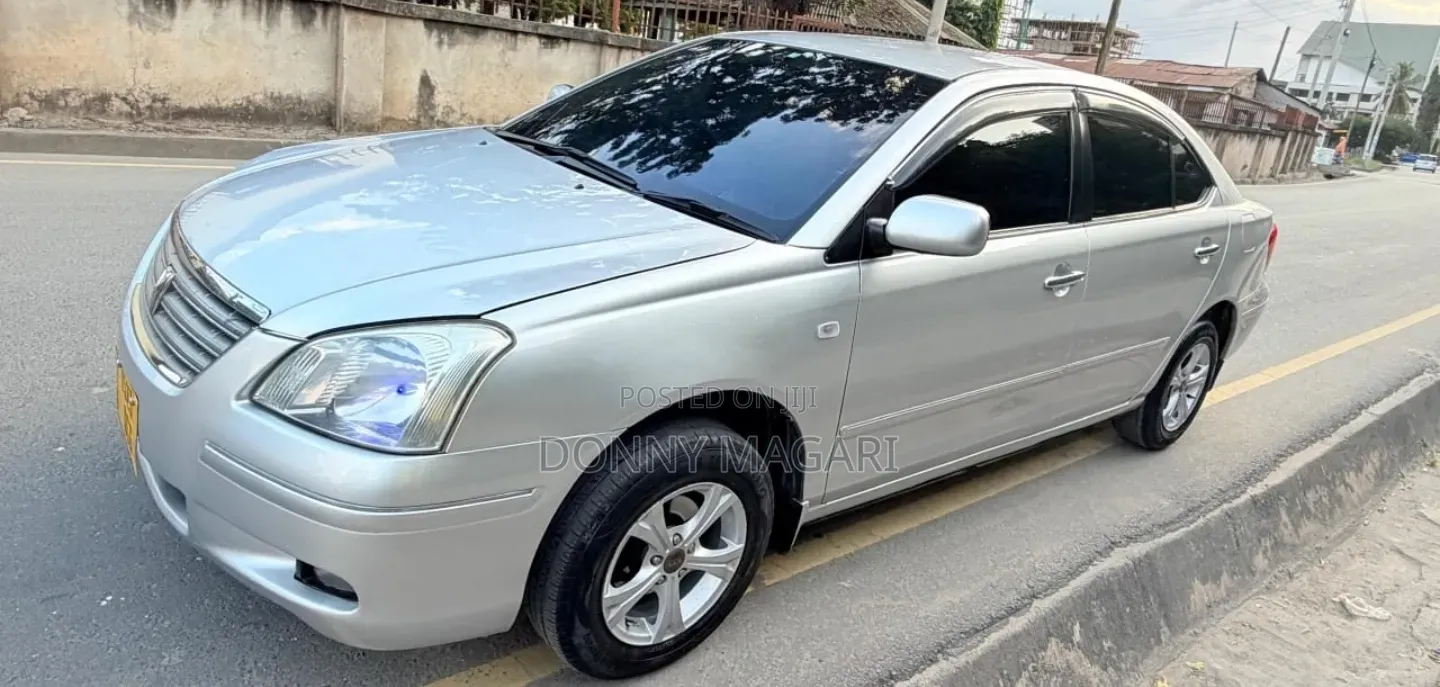 Toyota Premio 2005 Silver