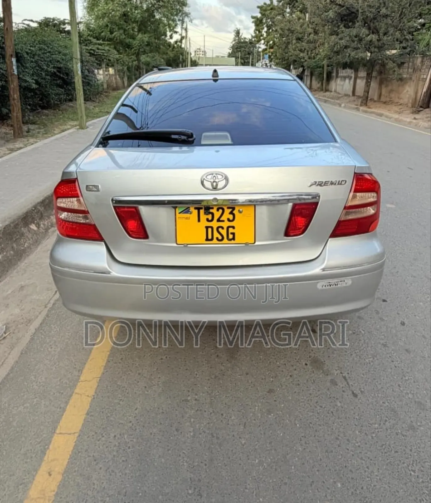 Toyota Premio 2005 Silver