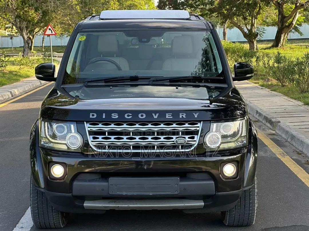 Land Rover Discovery 2015 Black