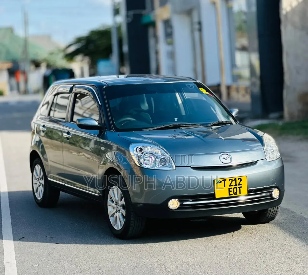 Mazda Verisa 2011 Gray