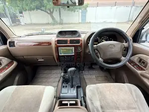 Toyota Land Cruiser Prado 2004 Silver