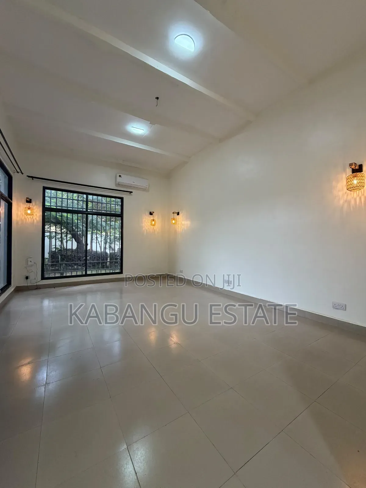 2bdrm Villa in Oyst2, Oyster Bay for rent