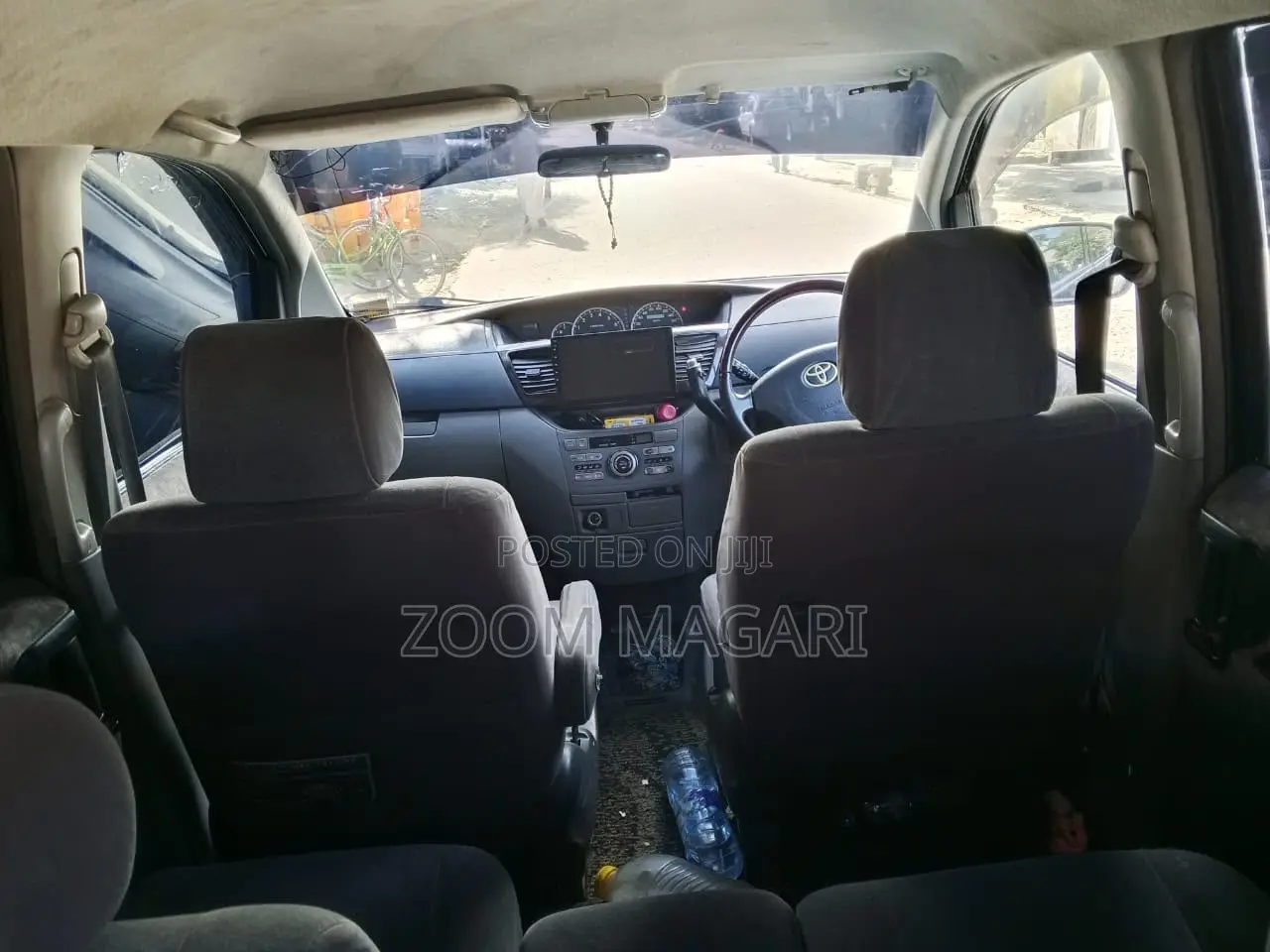 Toyota Noah 2003 Black