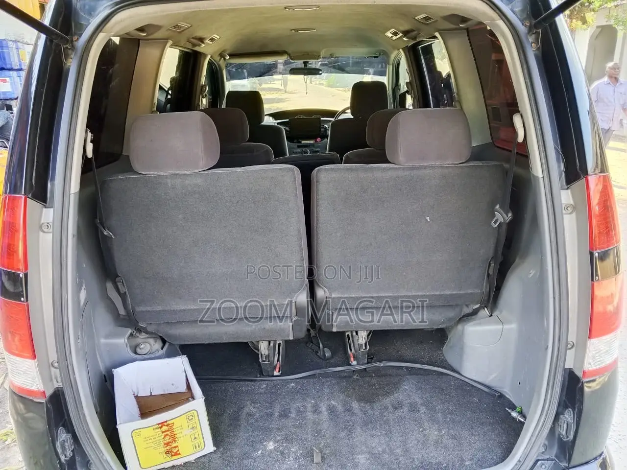 Toyota Noah 2003 Black
