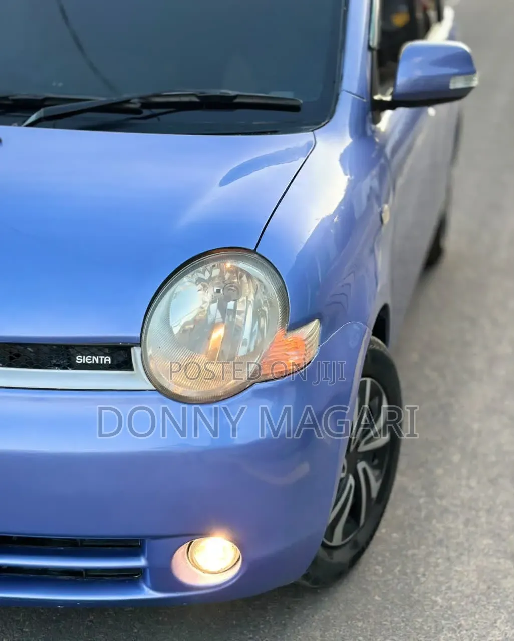 Toyota Sienta 2005 Blue