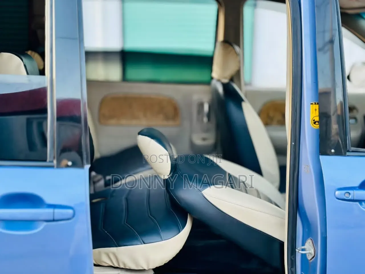 Toyota Sienta 2005 Blue