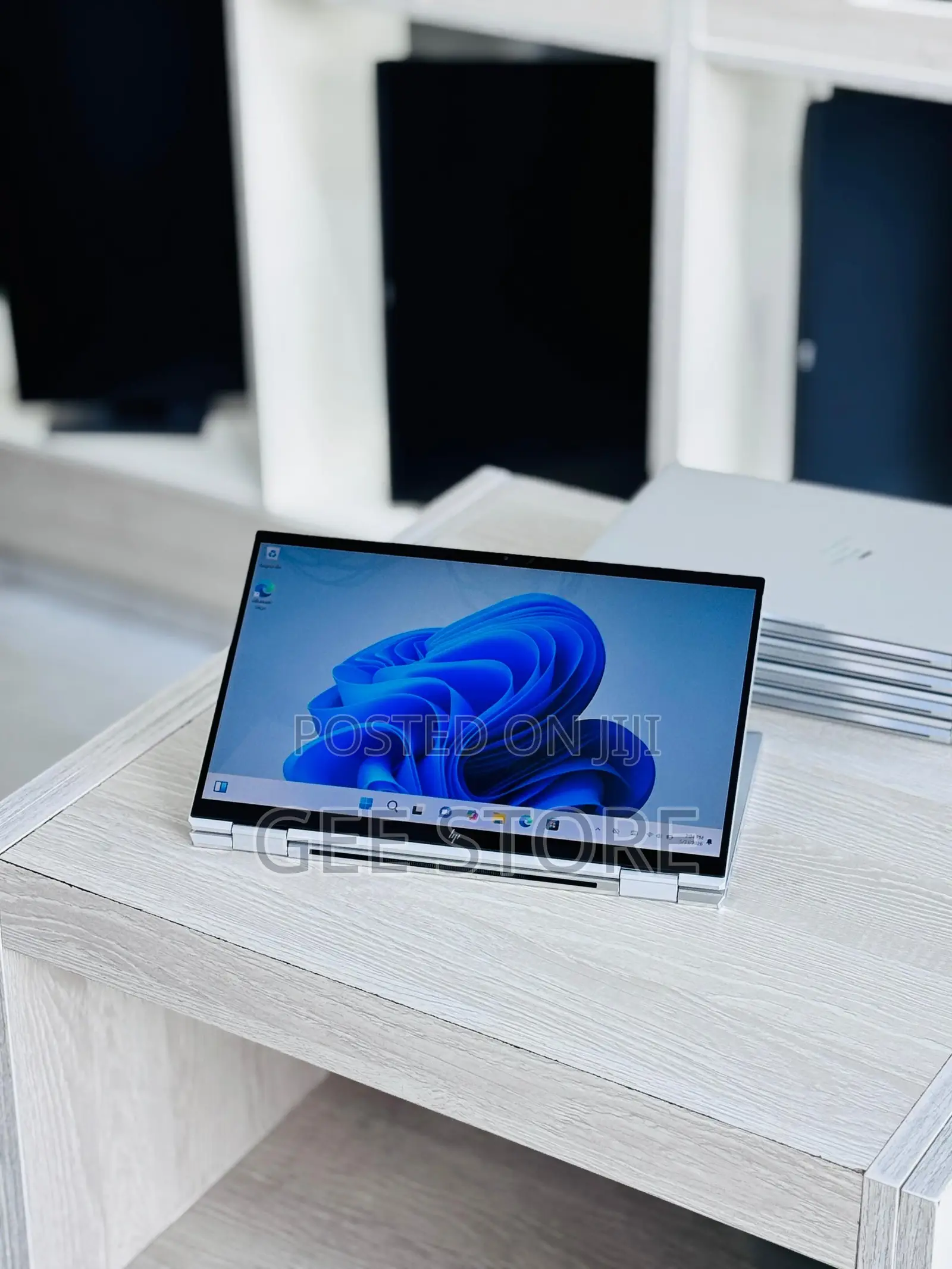 Laptop HP EliteBook x360 1030 G7 32GB Intel Core i7 SSD 512GB