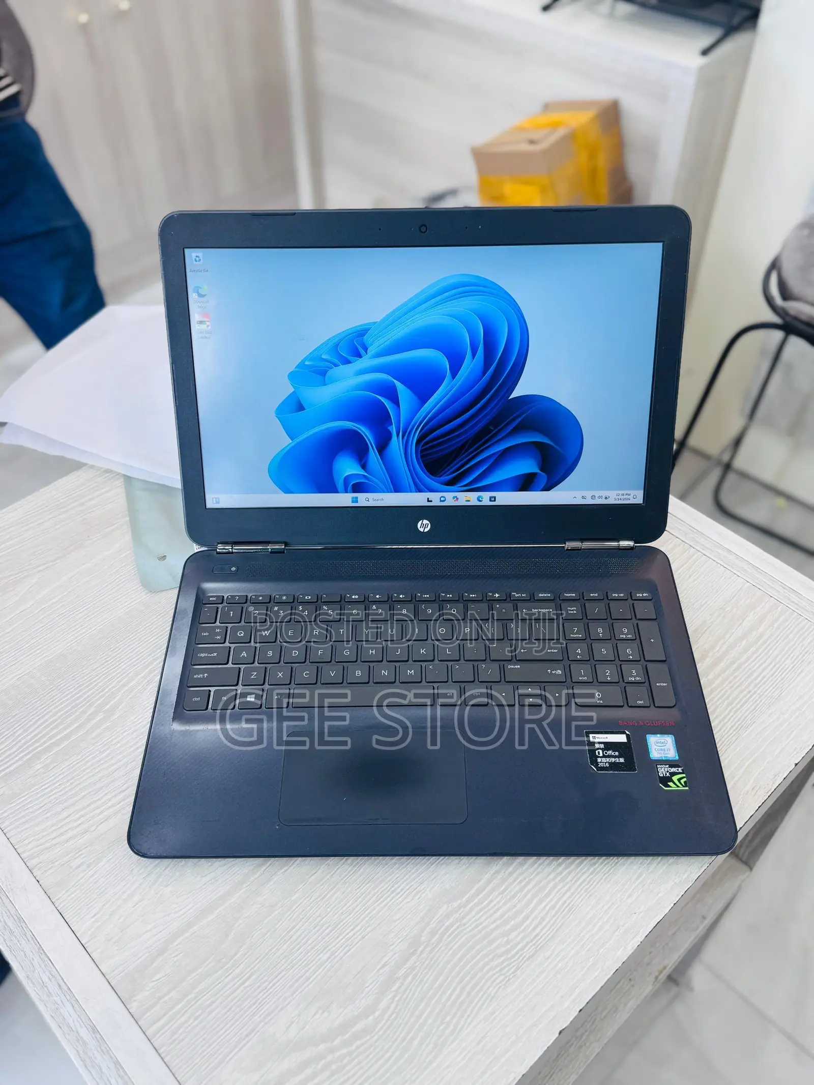 Laptop HP Omen 15 16GB Intel Core i7 SSD 512GB