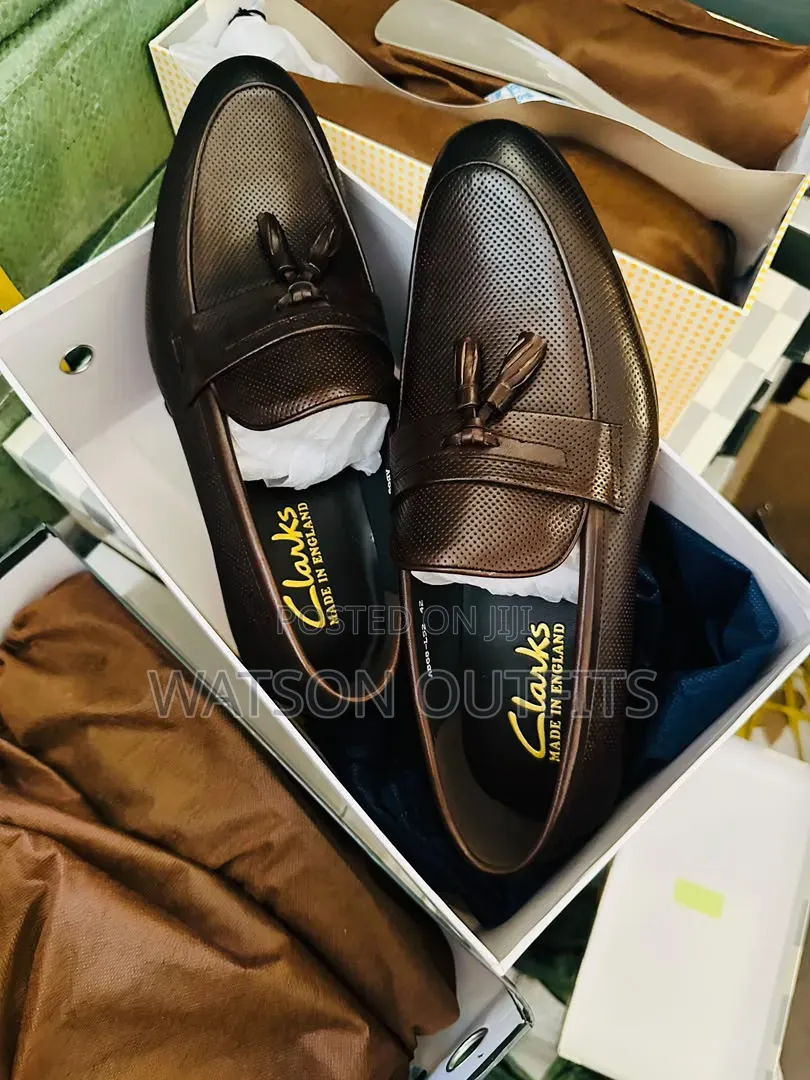 Men's Leather Shoes 2 Colours 2 Designs Clarks Brand Materials Smart