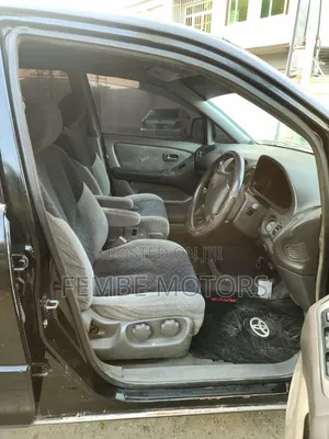 Toyota Harrier 2004 Black