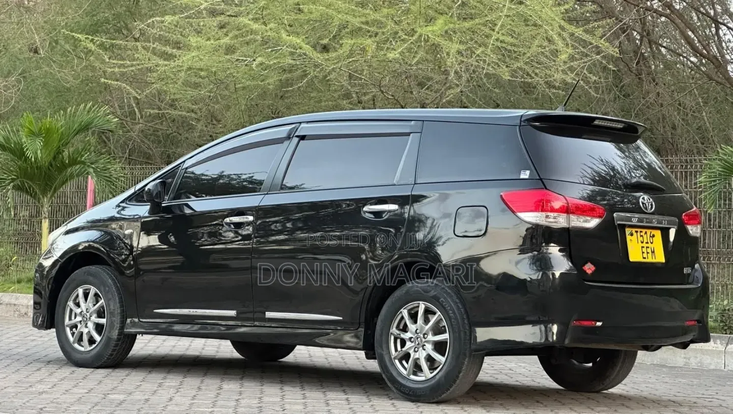 Toyota Wish 2009 Black
