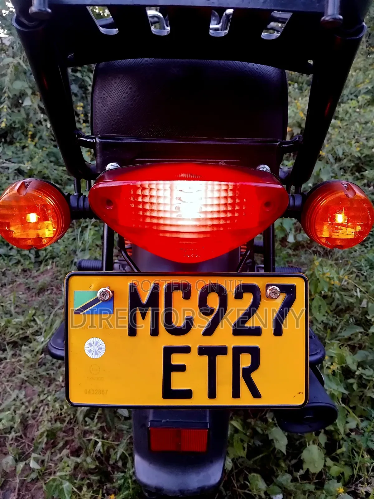 Bajaj Boxer 125 2025 Black