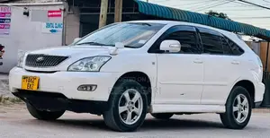 Toyota Harrier 2006 White