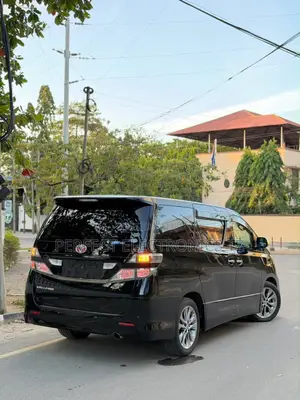 Toyota Alphard 2.4 Petrol AWD 2011 Black