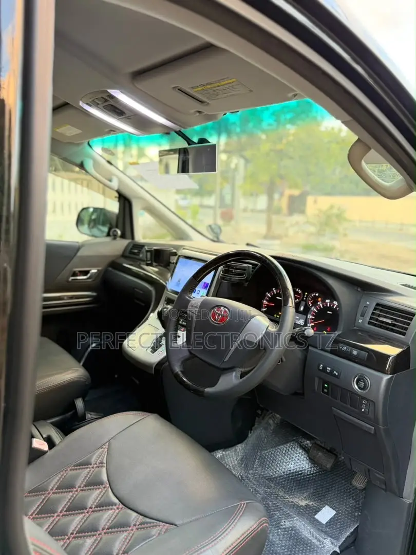 Toyota Alphard 2.4 Petrol AWD 2011 Black