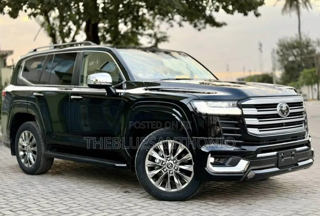 New Toyota Land Cruiser 2025 Black