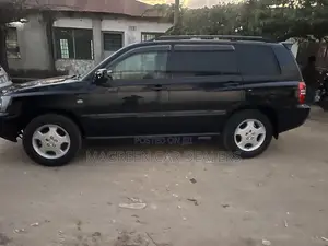 Toyota Kluger 2005 Black