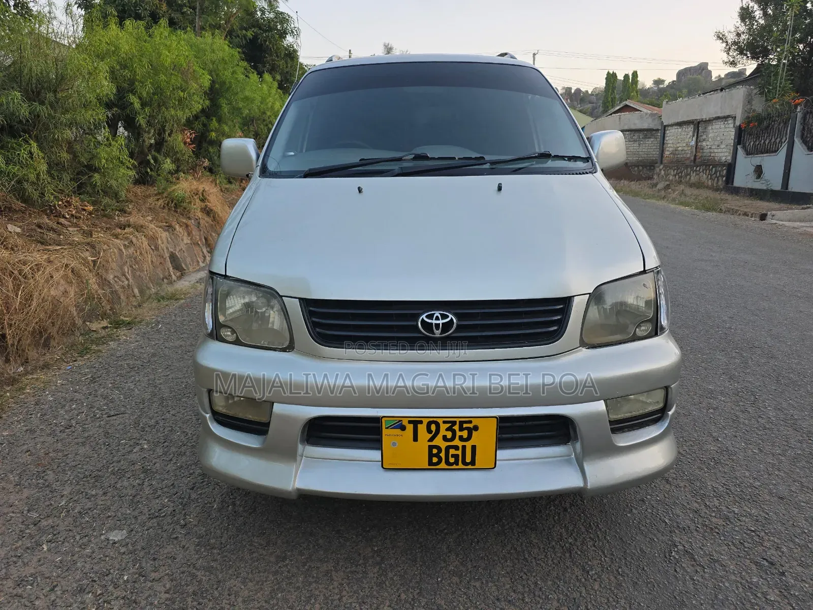 Toyota Noah 2009 Silver